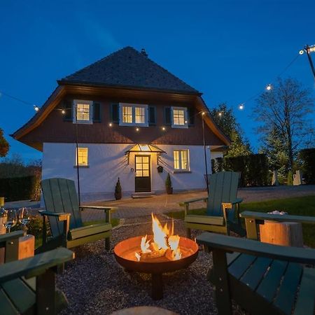 Exklusives Ferienhaus Am Waldrand Mit Whirlpool Und Sauna Villa Schonach im Schwarzwald Eksteriør billede