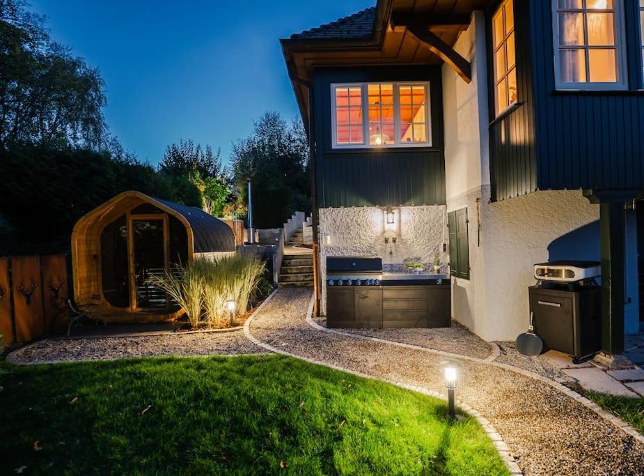 Exklusives Ferienhaus Am Waldrand Mit Whirlpool Und Sauna Villa Schonach im Schwarzwald Eksteriør billede