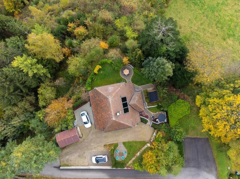 Exklusives Ferienhaus Am Waldrand Mit Whirlpool Und Sauna Villa Schonach im Schwarzwald Eksteriør billede